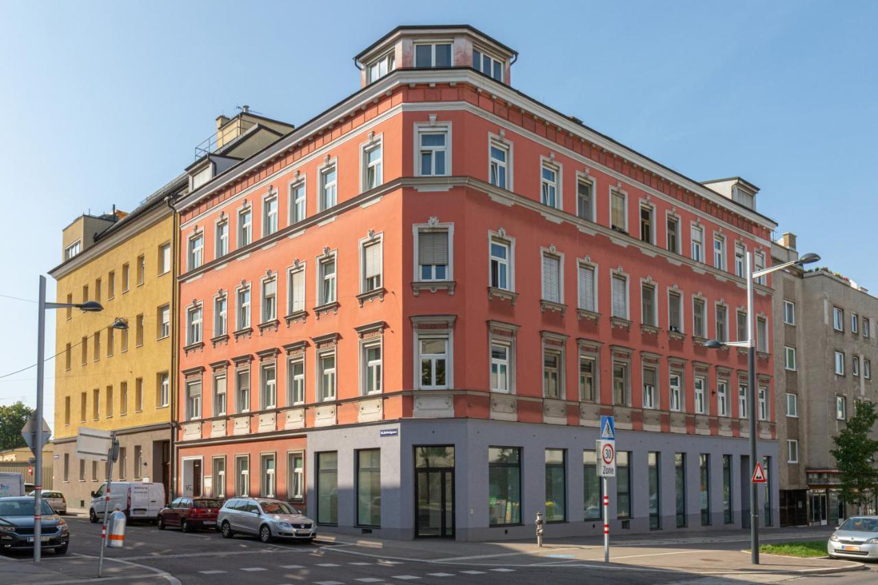 Spacious Vienna Central Station Residence Экстерьер фото